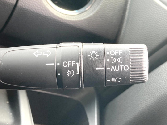 2023 Honda N-BOX CUSTOM 6BA-JF3 (UW-6a238fbf6180a)[22]