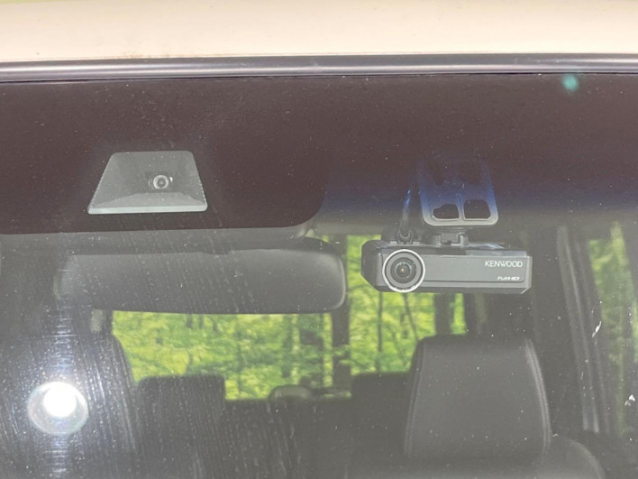 2018 Honda N-BOX CUSTOM DBA-JF4 (UW-6a238fc19e632)[5]