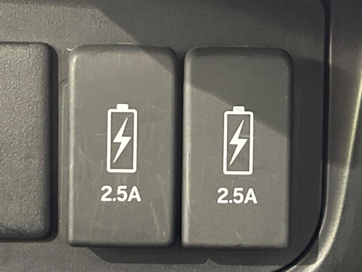 2018 Honda N-BOX CUSTOM DBA-JF4 (UW-6a238fc19e632)[24]