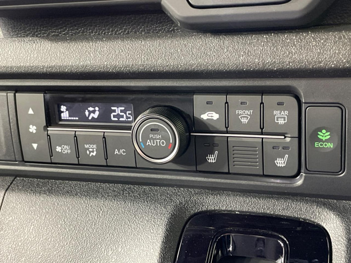 2024 Honda N-BOX CUSTOM 6BA-JF5 (UW-6a238fc3ba82d)[22]