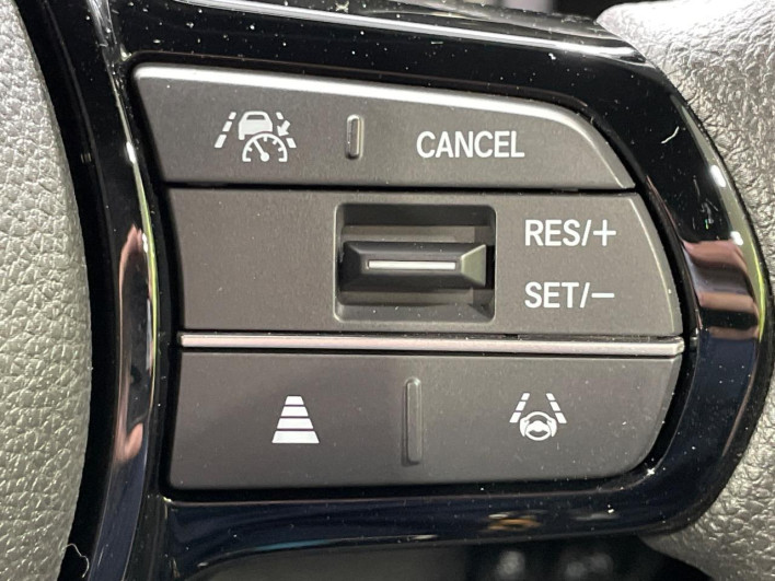 2024 Honda N-BOX CUSTOM 6BA-JF5 (UW-6a238fc3ba82d)[18]
