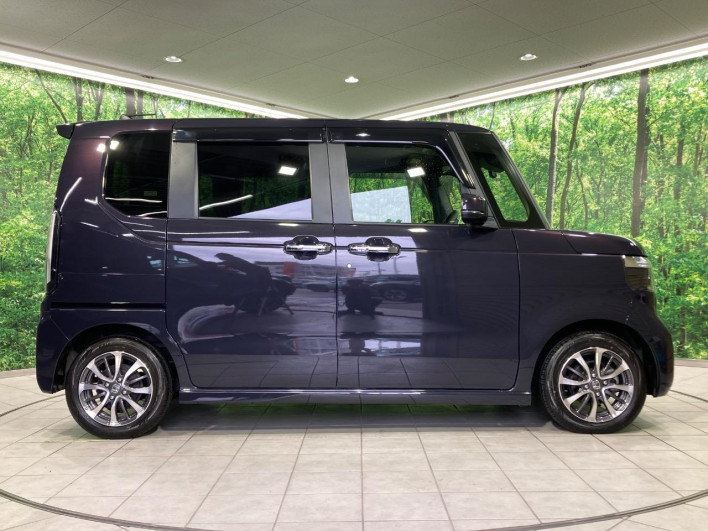 2024 Honda N-BOX CUSTOM 6BA-JF5 (UW-6a238fc3f028c)[11]