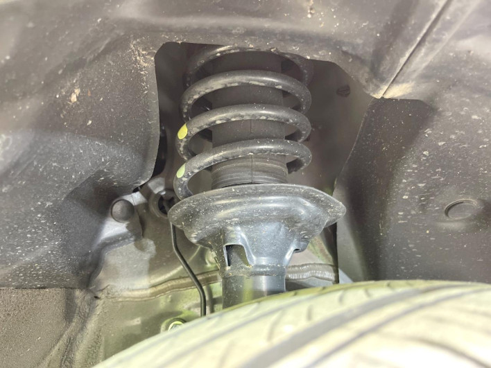 2024 Honda N-BOX CUSTOM 6BA-JF5 (UW-6a238fc50a205)[23]