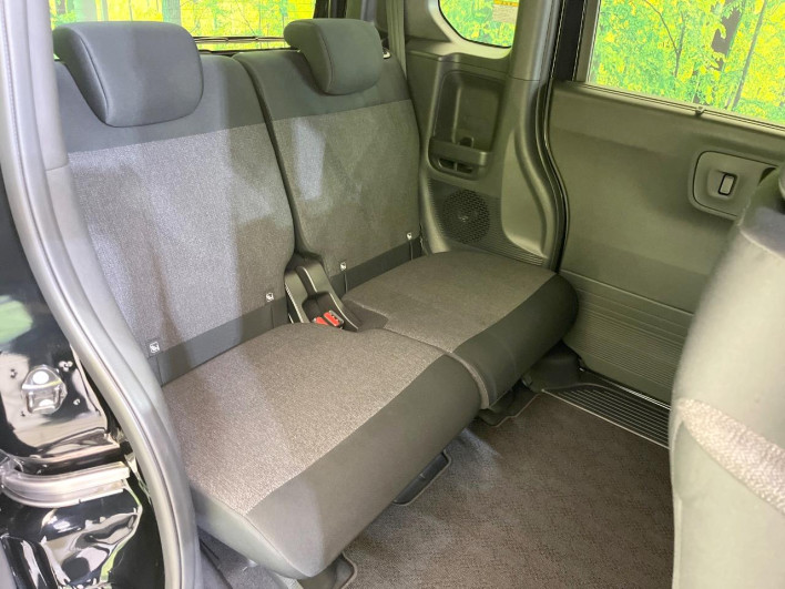 2024 Honda N-BOX CUSTOM 6BA-JF5 (UW-6a238fc50a205)[29]