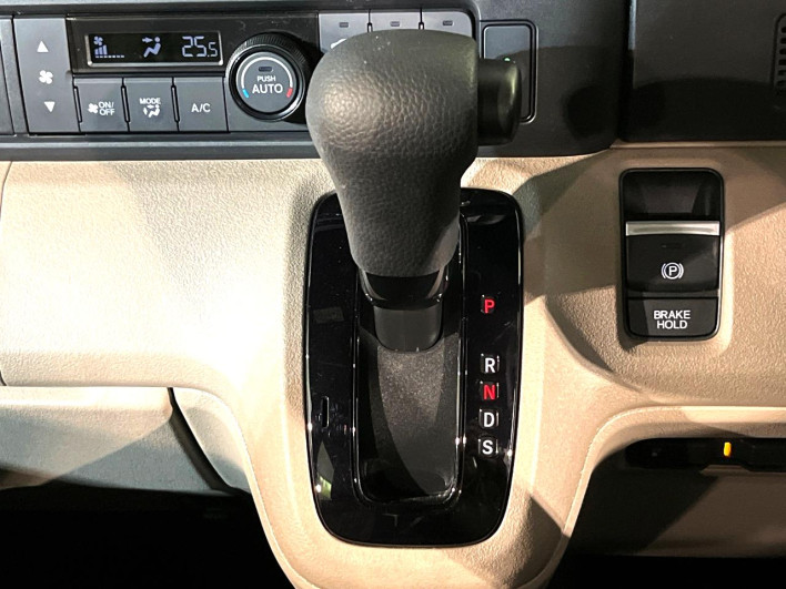 2025 Honda N-BOX Joy 6BA-JF6 (UW-6a238fcd3b073)[16]