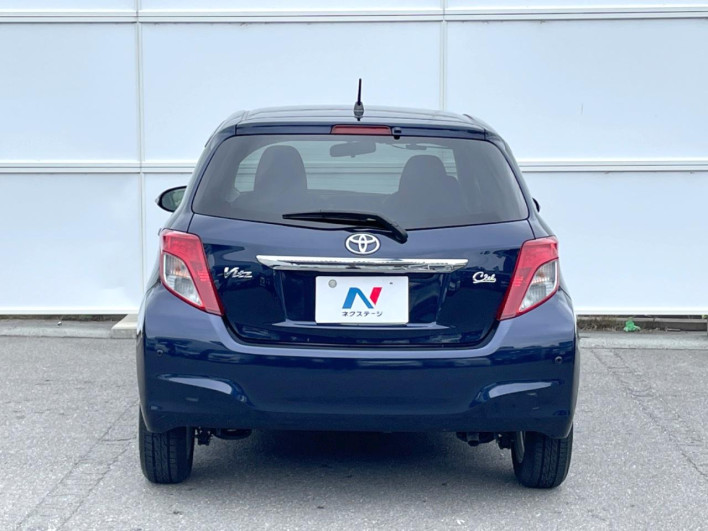 2013 Toyota Vitz DBA-KSP130 (UW-6a238fe751360)[17]