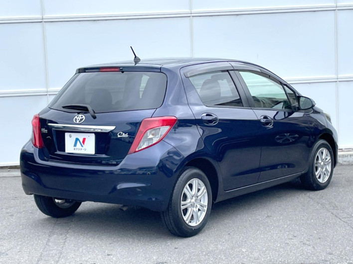 2013 Toyota Vitz DBA-KSP130 (UW-6a238fe751360)[16]