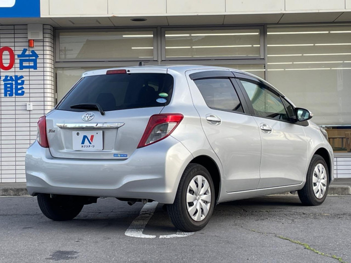 2013 Toyota Vitz DBA-KSP130 (UW-6a238fe751822)[7]