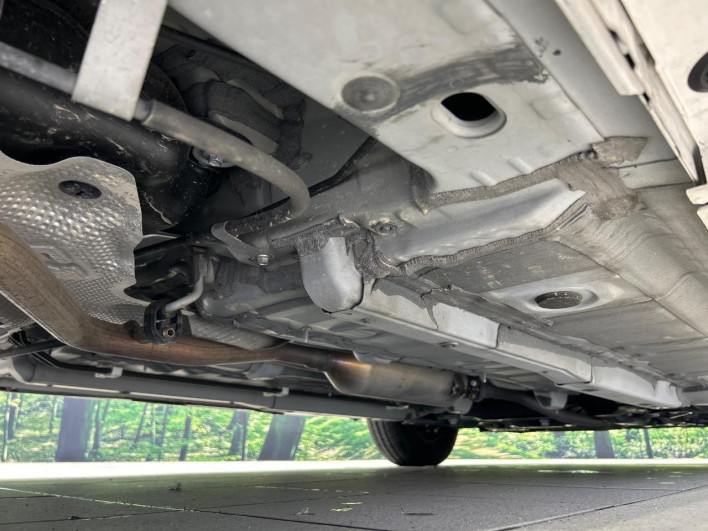 2020 Toyota Yaris 5BA-KSP210 (UW-6a238fe7d899e)[24]