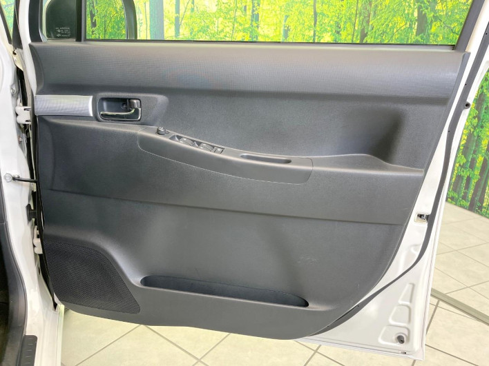 2011 Daihatsu Move Conte CBA-L575S (UW-6a238fec78467)[17]