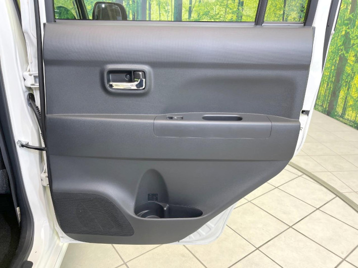 2011 Daihatsu Move Conte CBA-L575S (UW-6a238fec78467)[18]