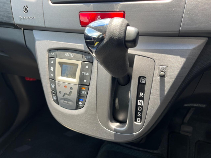 2011 Subaru Stella DBA-LA100F (UW-6a238fef59c5f)[25]