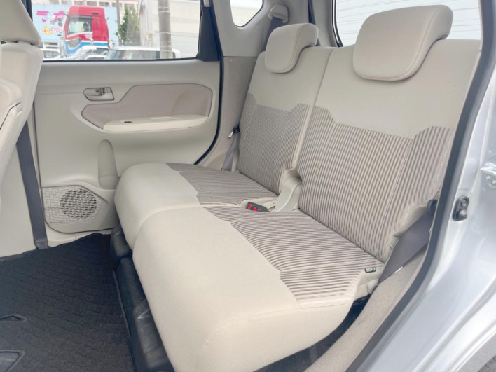 2017 Daihatsu Move DBA-LA150S (UW-6a238ff1b1381)[29]