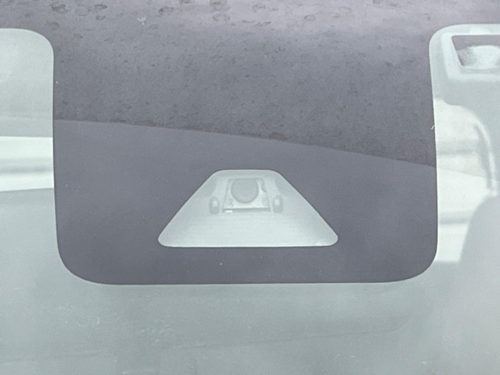 2016 Daihatsu Cast DBA-LA250S (UW-6a238ff3a0e6a)[24]