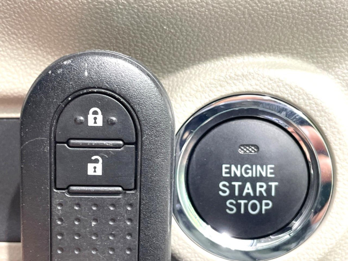 2017 Daihatsu Cast DBA-LA250S (UW-6a238ff404ac0)[9]