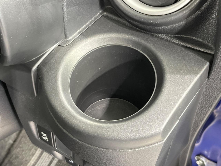 2015 Daihatsu Cast DBA-LA260S (UW-6a238ff67a386)[16]