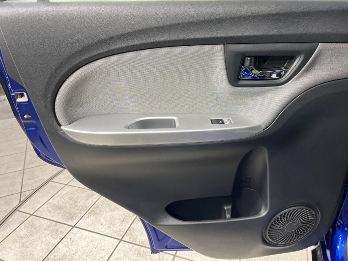 2015 Daihatsu Cast DBA-LA260S (UW-6a238ff67a386)[25]
