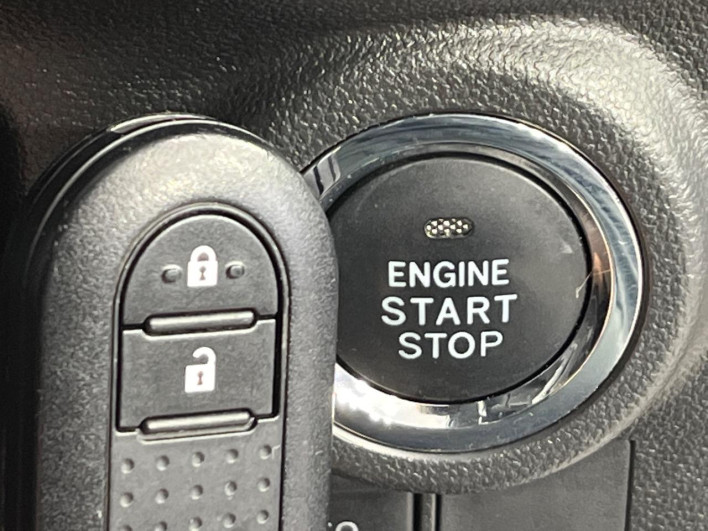 2015 Daihatsu Cast DBA-LA260S (UW-6a238ff67a386)[19]