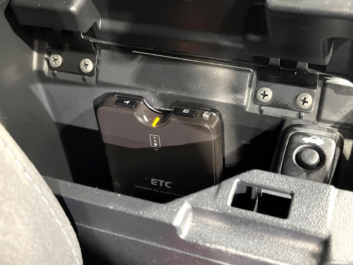 2017 Daihatsu Copen DBA-LA400K (UW-6a238ffcd8e93)[23]