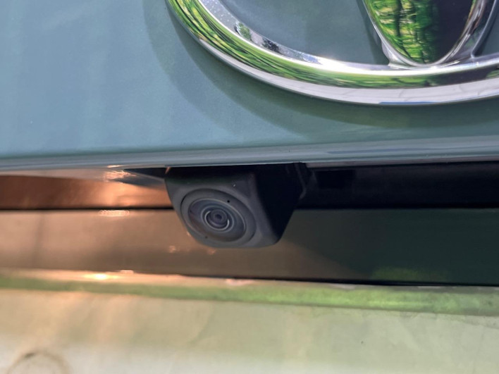 2022 Toyota Pixis Mega 3BA-LA700A (UW-6a23900acf6cd)[24]