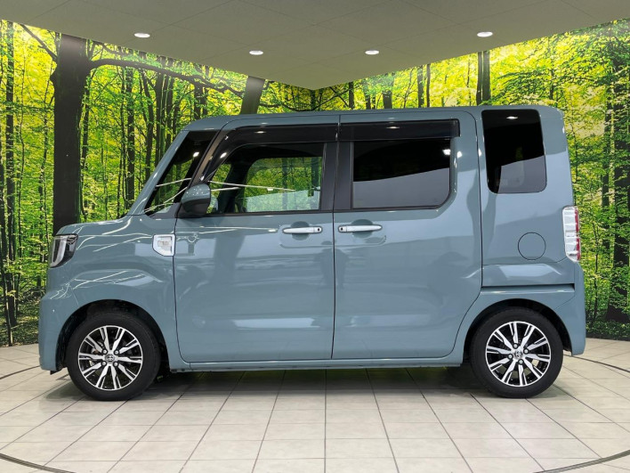 2022 Toyota Pixis Mega 3BA-LA700A (UW-6a23900acf6cd)[20]