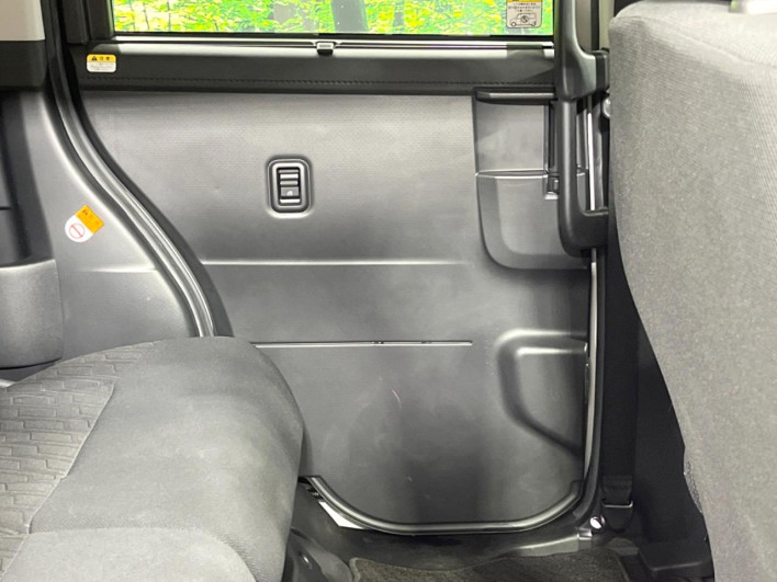 2020 Toyota Roomy DBA-M900A (UW-6a23901f3ecd7)[12]