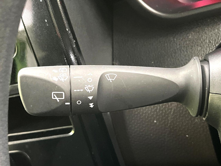 2021 Daihatsu Toll 5BA-M900S (UW-6a23902496637)[17]