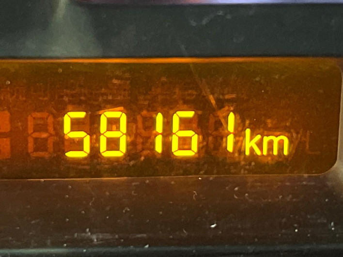 2011 Nissan Moco DBA-MG33S (UW-6a2390327f68a)[2]