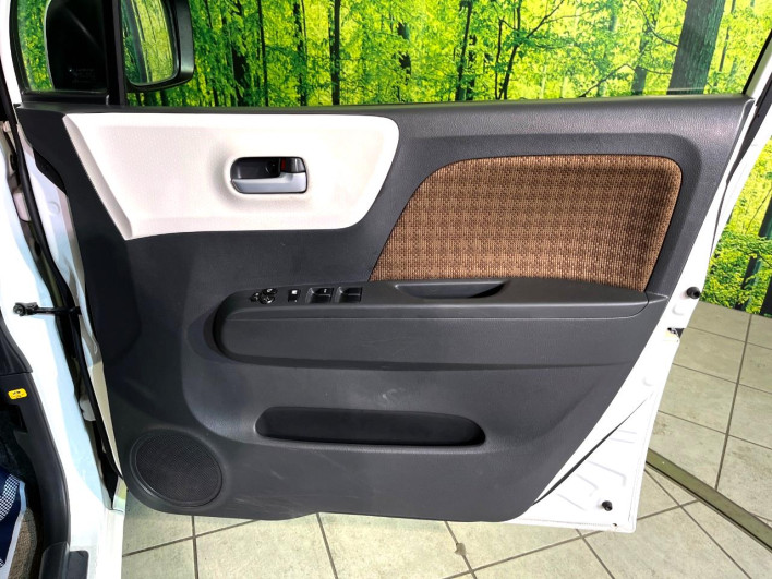 2011 Nissan Moco DBA-MG33S (UW-6a2390327f68a)[6]