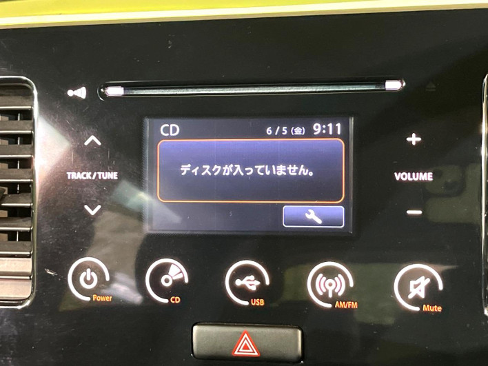 2011 Nissan Moco DBA-MG33S (UW-6a2390327f68a)[15]