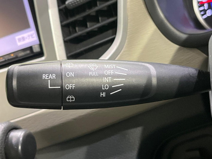 2014 Suzuki Wagon R DBA-MH34S (UW-6a239035b973b)[28]