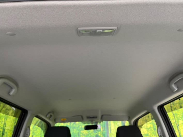 2013 Suzuki Wagon R Stingray DBA-MH34S (UW-6a2390365e3d5)[26]