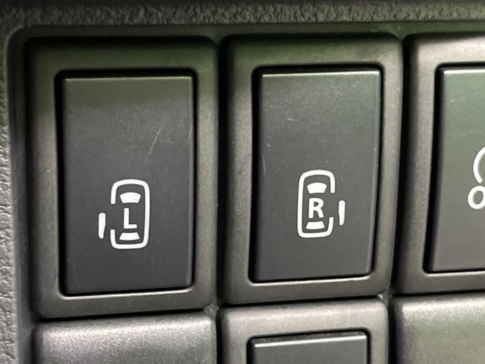2013 Suzuki Spacia Custom DBA-MK32S (UW-6a23903cda62f)[27]