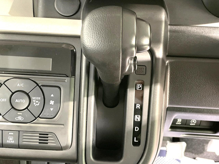 2024 Suzuki Spacia 5AA-MK94S (UW-6a23904685658)[14]