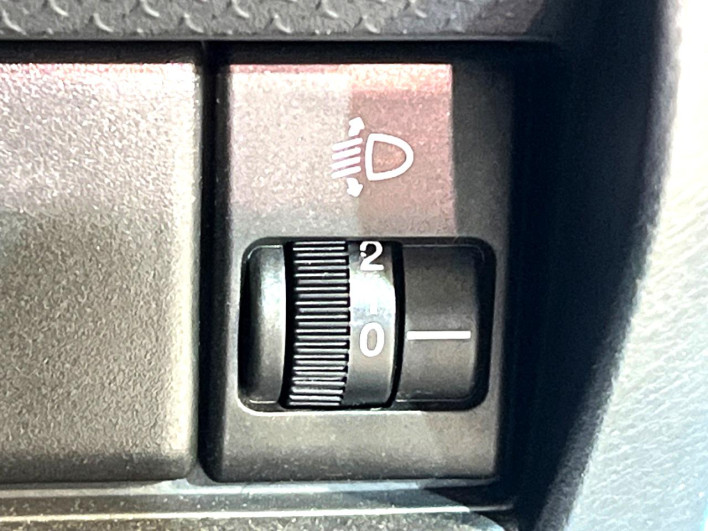 2014 Suzuki Hustler DBA-MR31S (UW-6a23904c32046)[8]