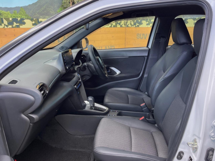 2023 Toyota Yaris Cross 6AA-MXPJ10 (UW-6a2390700cc08)[4]