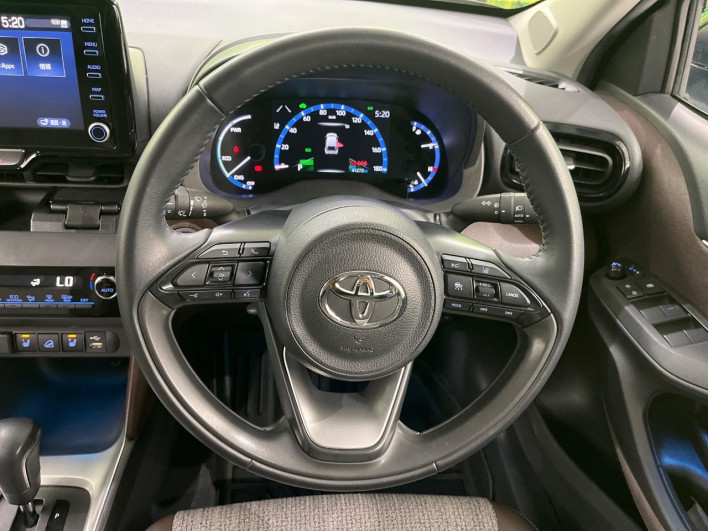 2022 Toyota Yaris Cross 6AA-MXPJ15 (UW-6a239071df633)[29]