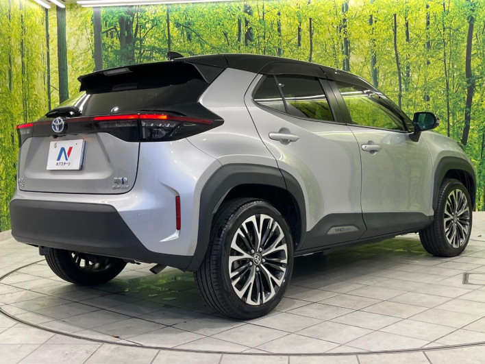 2022 Toyota Yaris Cross 6AA-MXPJ15 (UW-6a239071df633)[13]