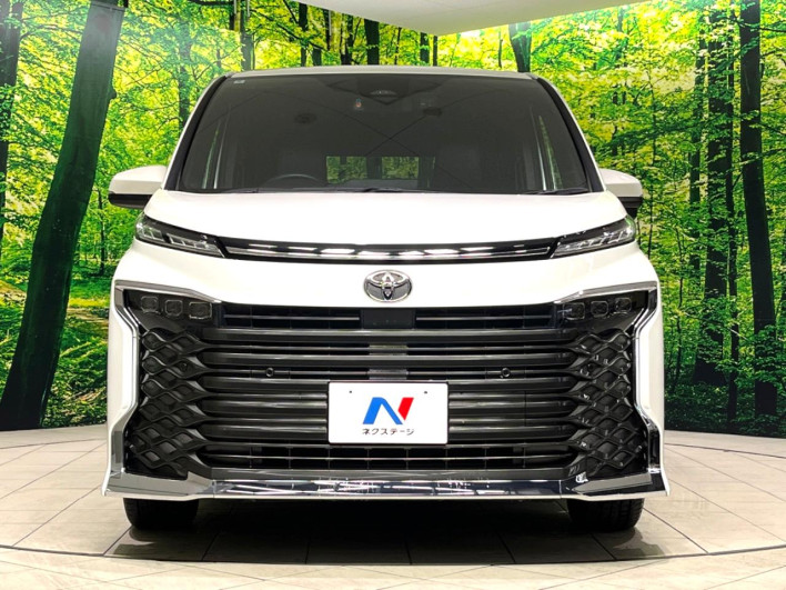 2022 Toyota Voxy 6BA-MZRA90W (UW-6a239085af378)[14]