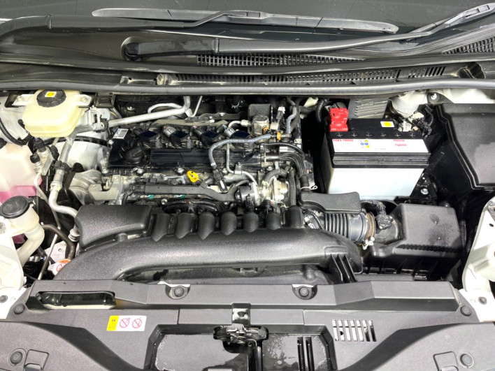 2022 Toyota Voxy 6BA-MZRA90W (UW-6a239085af378)[4]