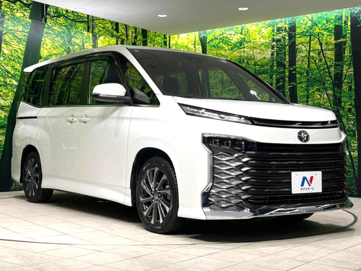 2022 Toyota Voxy 6BA-MZRA90W (UW-6a239085af378)[13]