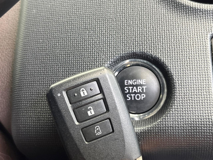 2014 Toyota Spade DBA-NCP141 (UW-6a23908c0f291)[26]