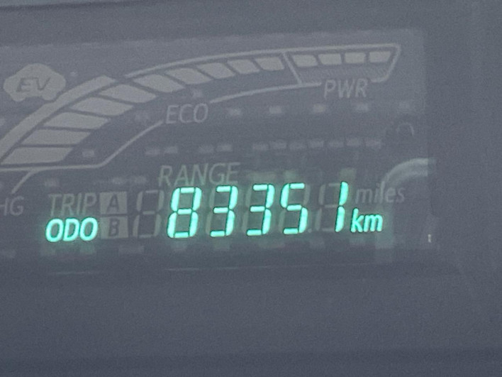 2012 Toyota Aqua DAA-NHP10 (UW-6a23908f21928)[2]