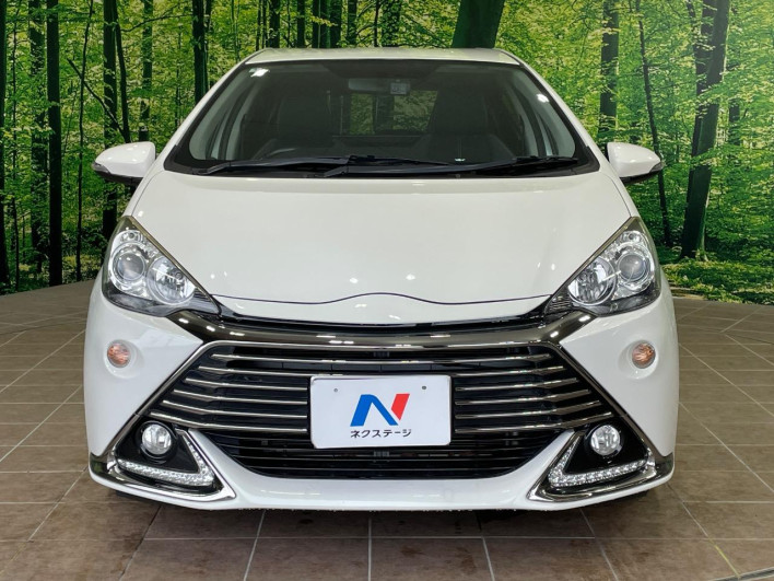 2014 Toyota Aqua DAA-NHP10 (UW-6a23908fa3b5b)[12]