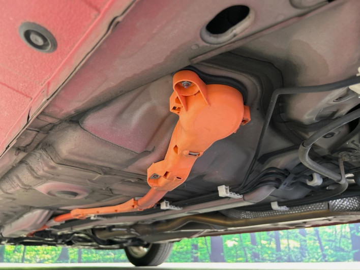 2016 Toyota Aqua DAA-NHP10 (UW-6a239090d031f)[24]