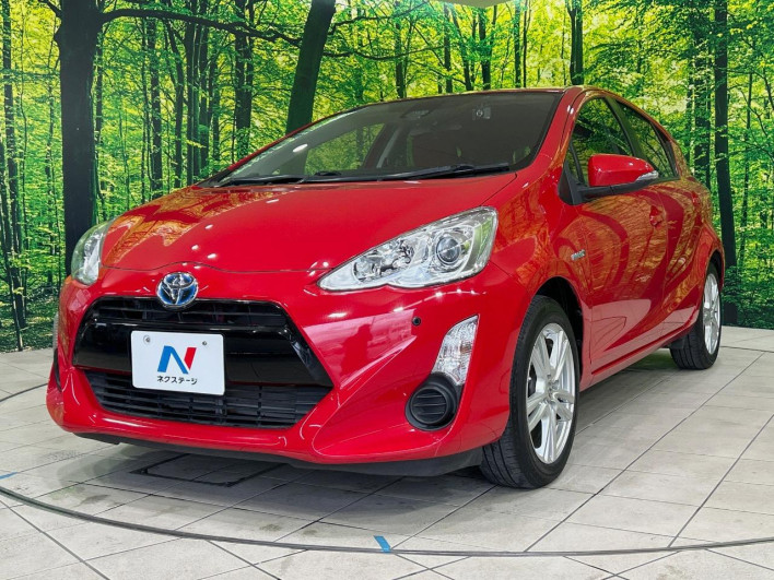 2016 Toyota Aqua DAA-NHP10 (UW-6a239090d031f)[10]