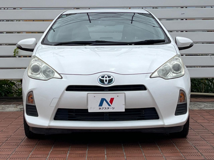 2012 Toyota Aqua DAA-NHP10 (UW-6a23909456c81)[14]