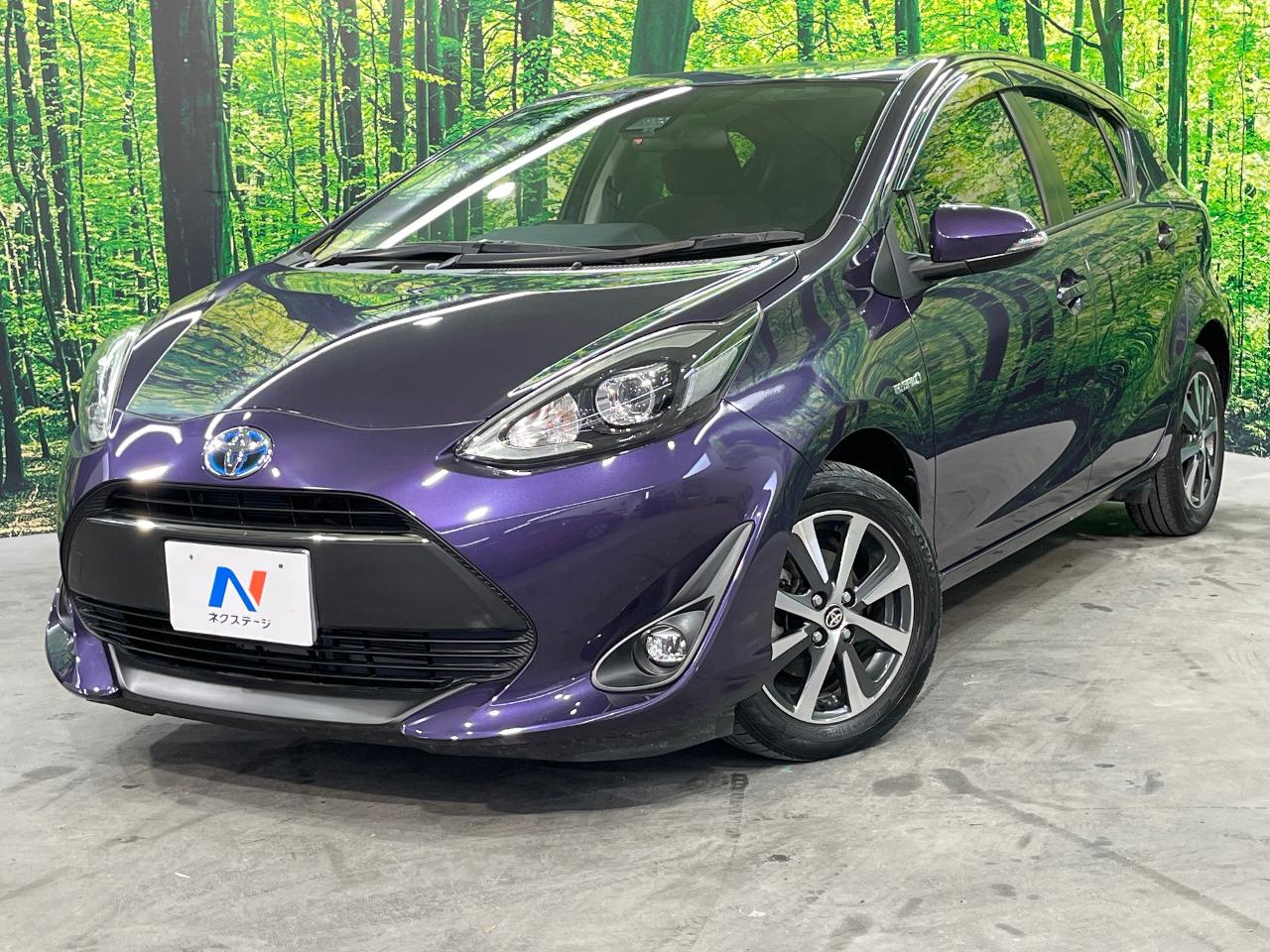 2017 Toyota Aqua DAA-NHP10