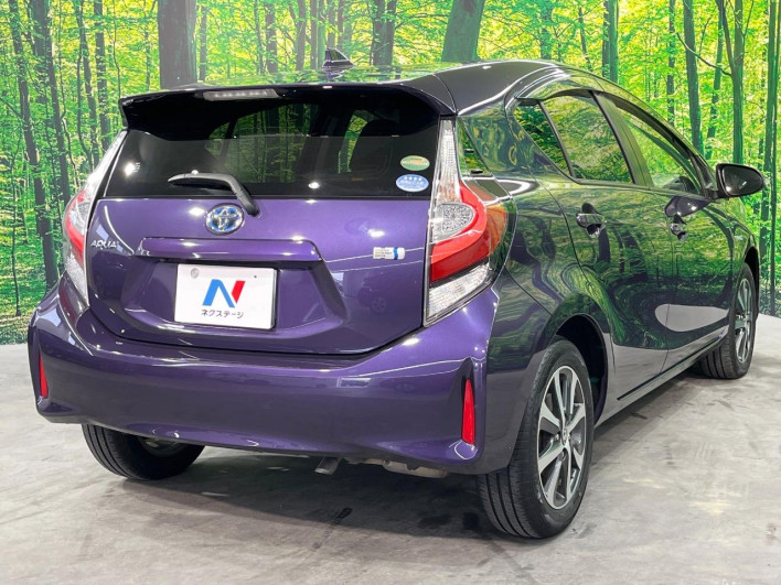 2017 Toyota Aqua DAA-NHP10 (UW-6a2390983e3a1)[5]