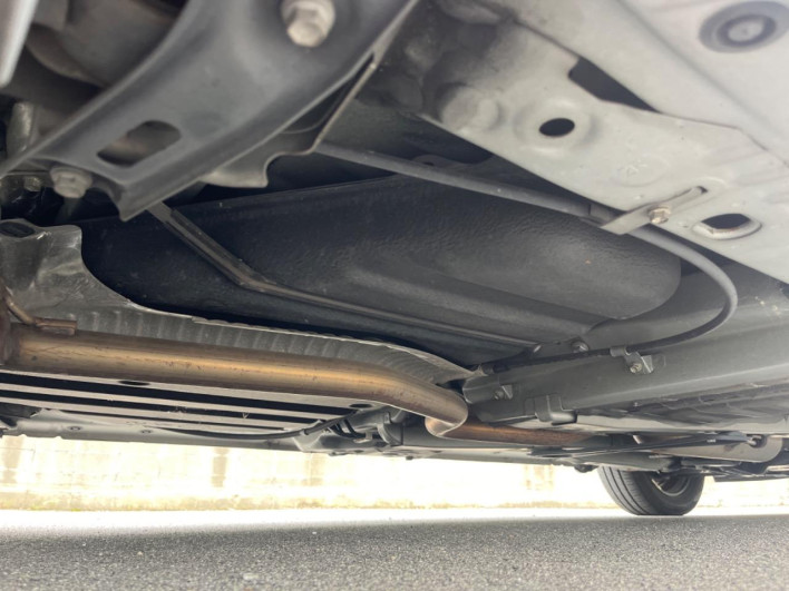2017 Toyota Sienta DBA-NSP170G (UW-6a23909f30508)[12]